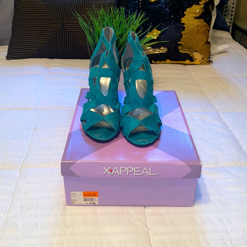 Xappeal Kallie Green Ankle Heels